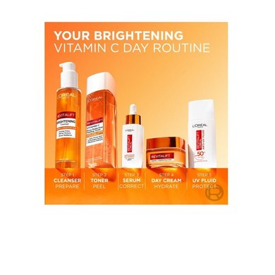 La routine complète L'Oréal Paris Revitalift Clinical Vitamine C pour illuminer et prendre soin de la peau, composée de cinq étapes : 1. Nettoyant pour préparer, 2. Tonique/Peeling, 3. Sérum pour corriger, 4. Crème de jour pour hydrater et 5. Fluide UV pour protéger.